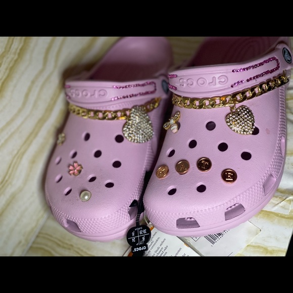 Croc - Picture 5 of 6